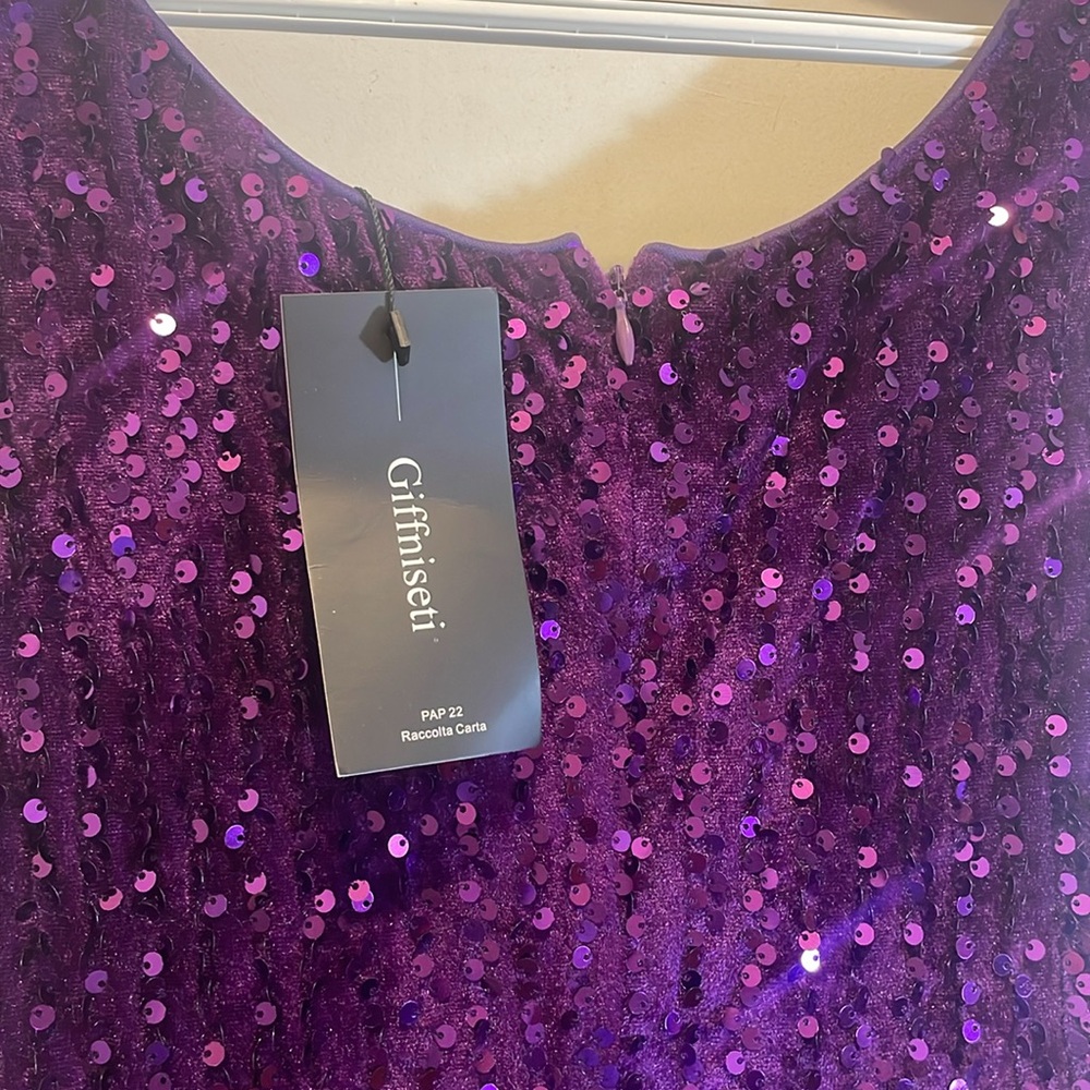 Purple sequined gown splint front with train Built in bra. Back zipper. NWT - Picture 6 of 10